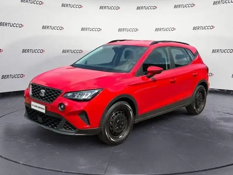 Usata Seat Arona Reference 89 CV (65 kW) 2023 Rosso SUV