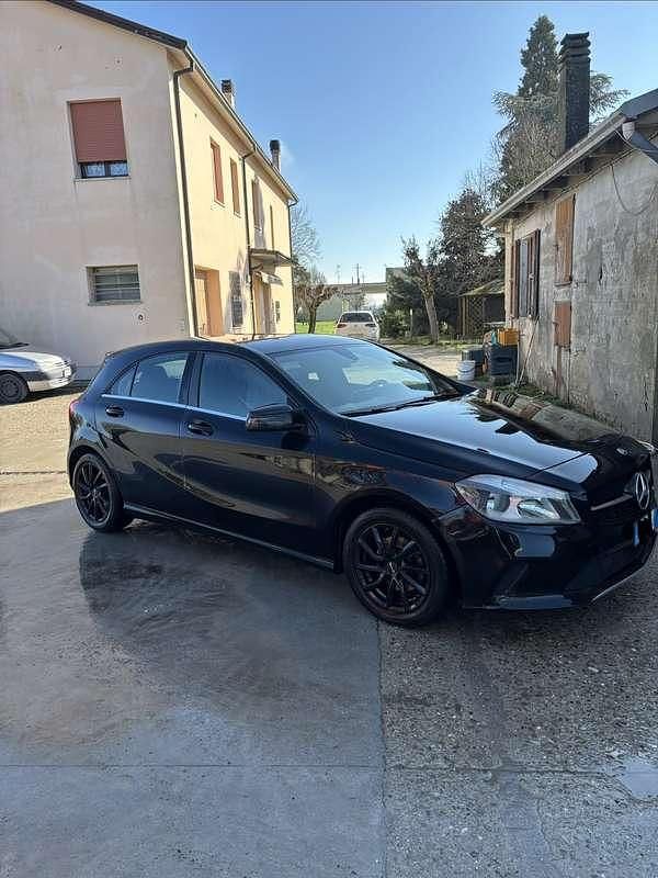 Usata Mercedes A160 Edition 90 CV (66 kW) 2017 Berlina