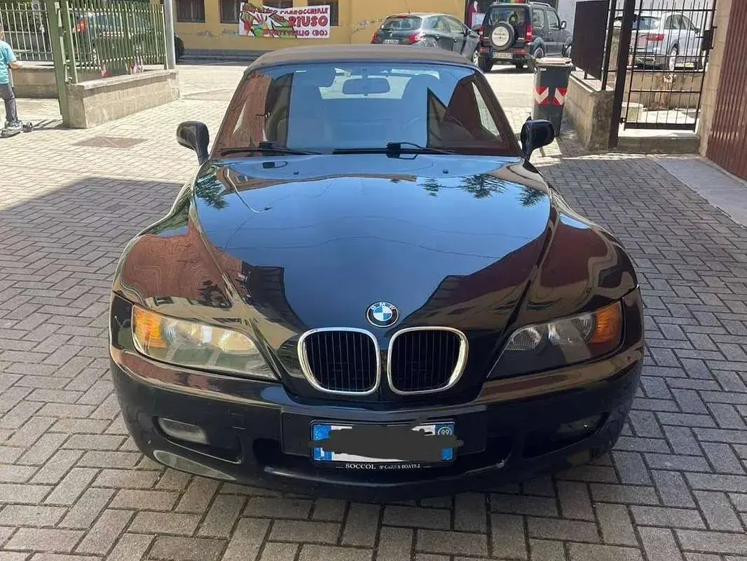 Usata BMW Z3 140 CV (102 kW) 1998 Nero Cabrio