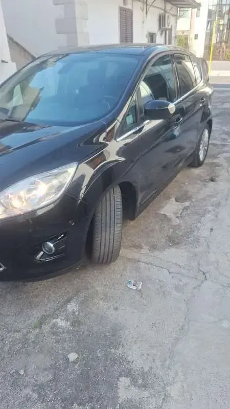 Usata Ford C-MAX Titanium 116 CV (85 kW) 2011 Monovolume