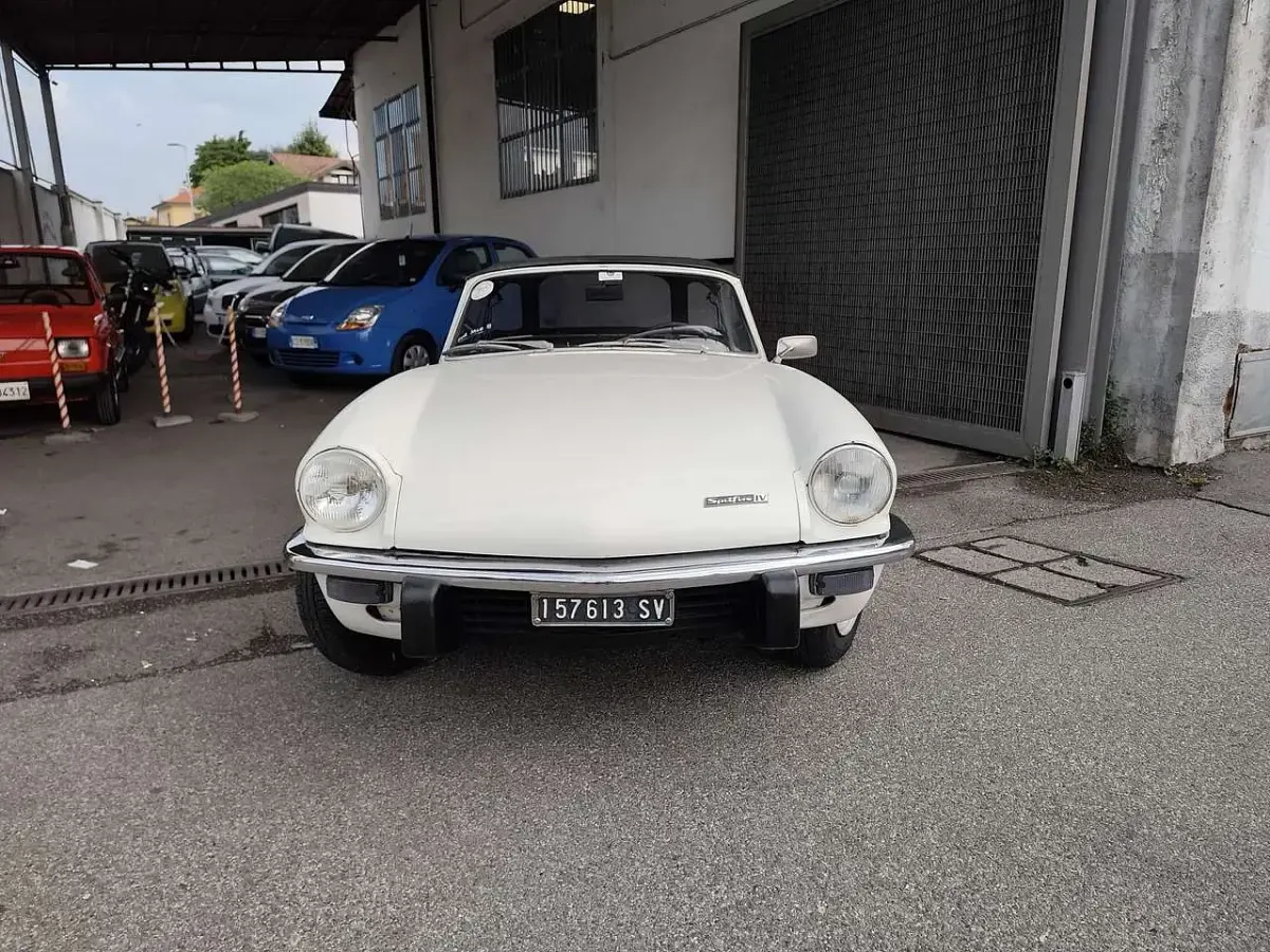 Usata Triumph Spitfire 1974 Bianco Cabrio