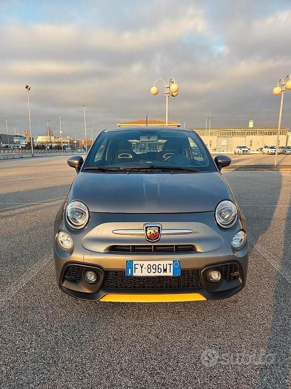 Usata Abarth 595 145 CV (106 kW) 2019 Grigio Berlina