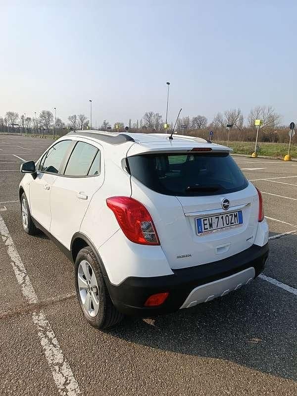 Usata Opel Mokka Cosmo 140 CV (102 kW) 2014 Bianco SUV