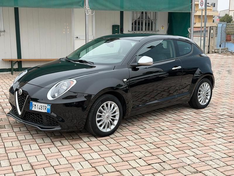 Nero Usata 2017 Alfa Romeo MiTo Super Due volumi | 6900 € (Cara) - Immagine 1/4