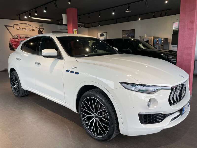Bianco Usata 2022 Maserati Levante GT SUV | 45.900 € (Ottimo prezzo) - Immagine 1/4