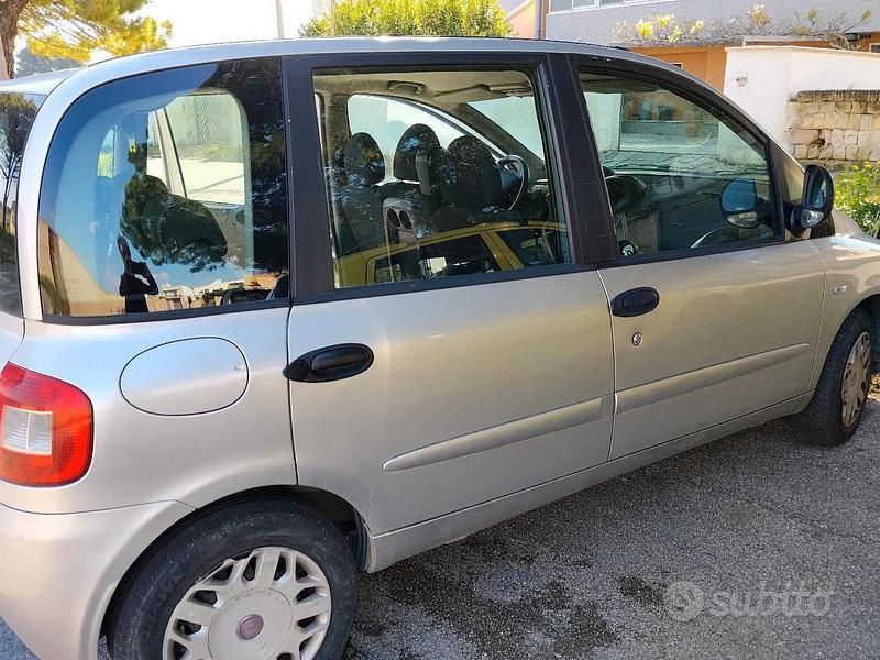 Usata Fiat Multipla 120 CV (88 kW) 2009 Monovolume