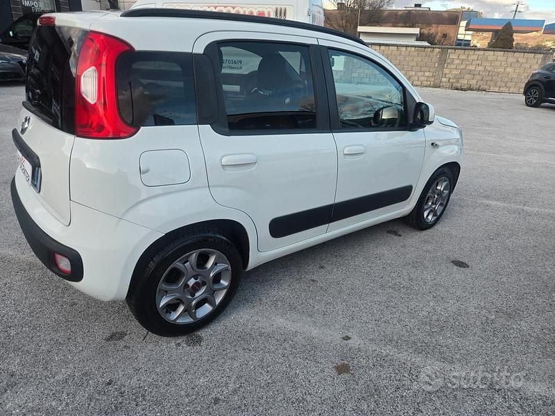 Usata Fiat Panda 4x4 S 80 CV (58 kW) 2017 Bianco Utilitaria