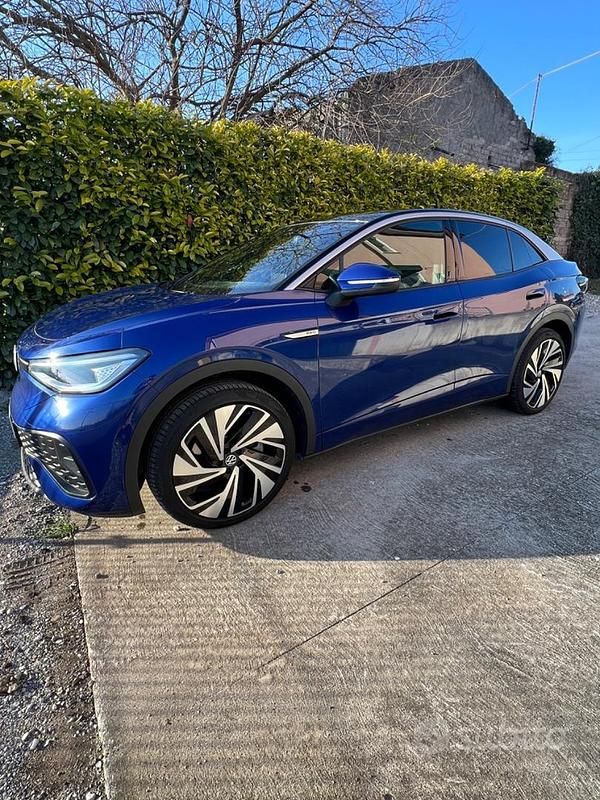 Blu Usata 2022 VW ID.5 SUV | 32.500 € (Ottimo prezzo) - Immagine 1/4