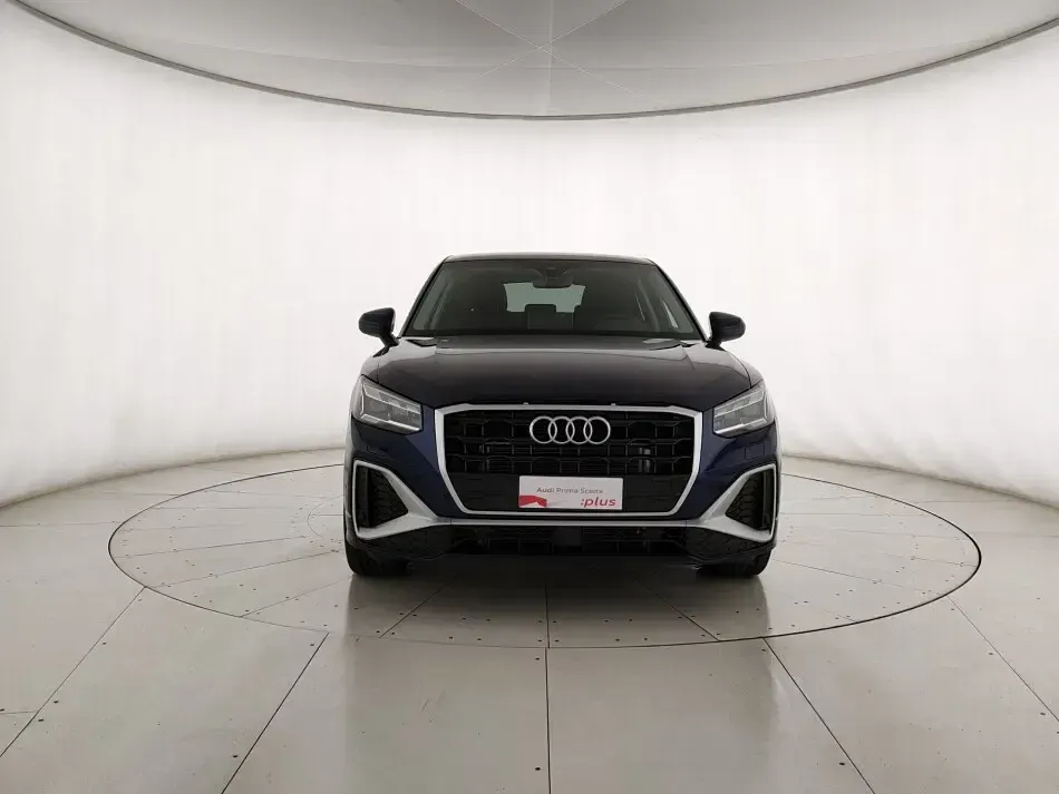 Usata Audi Q2 S-Line 150 CV (110 kW) 2025 Blu navarra metallizzato SUV