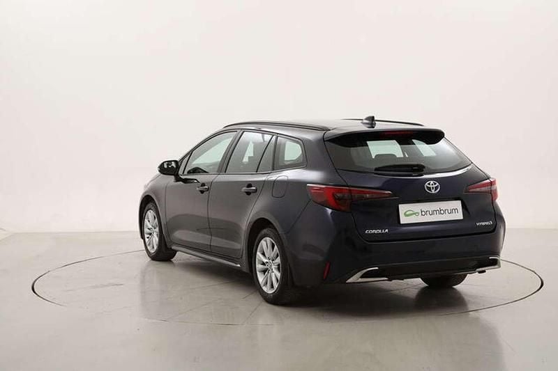 Usata Toyota Corolla Active 122 CV (89 kW) 2024 Blu Station wagon