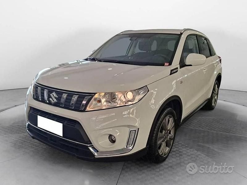 Usata Suzuki Vitara 112 CV (82 kW) 2019 Bianco SUV