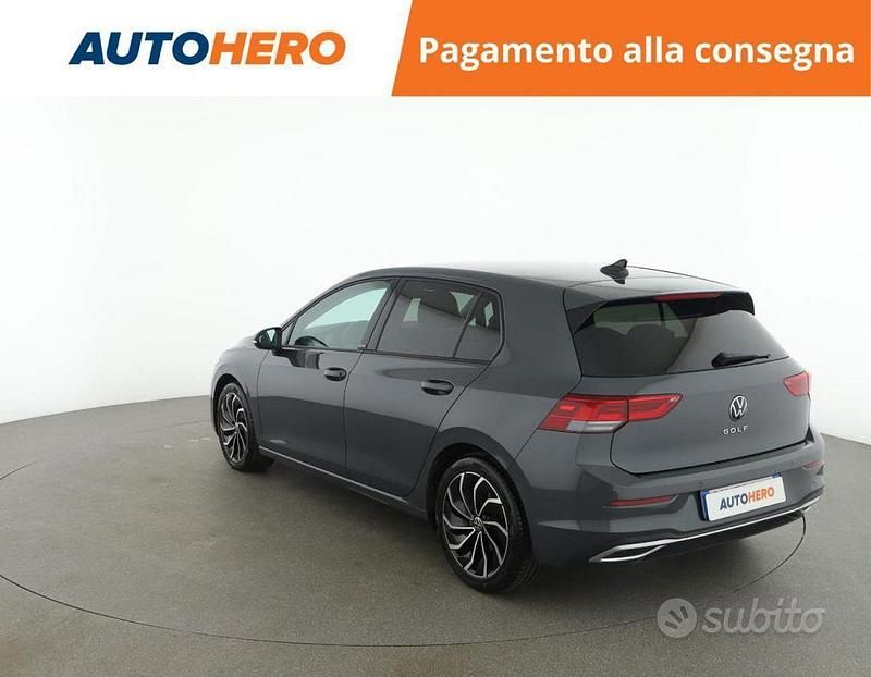 Usata VW Golf VIII 2022 Grigio Berlina