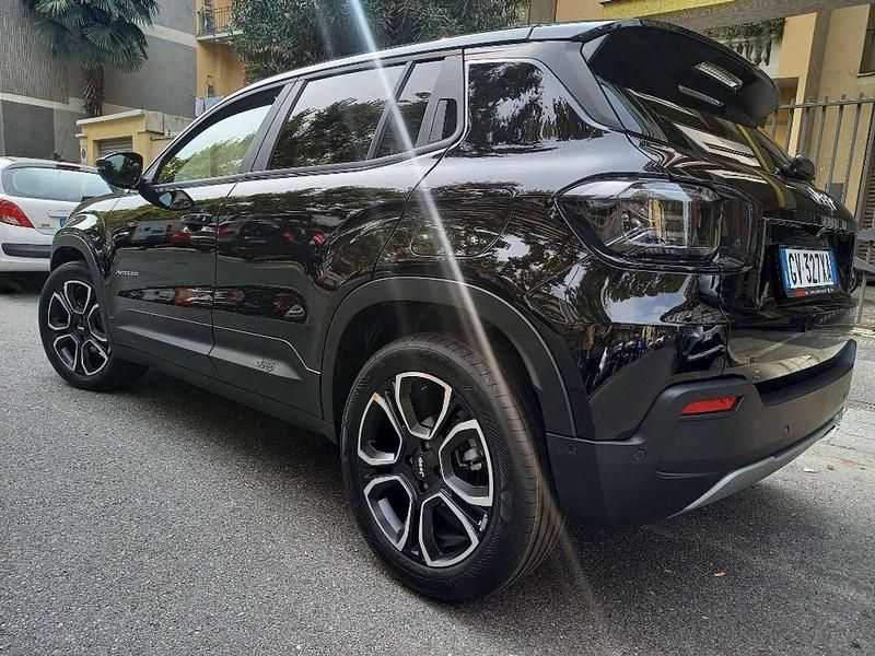 Usata Jeep Avenger Summit 101 CV (74 kW) 2024 Giallo SUV