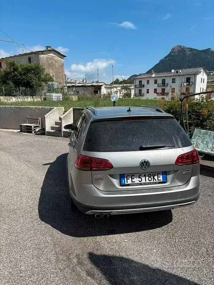 Usata VW Golf Alltrack 110 CV (80 kW) 2016 Grigio Station wagon