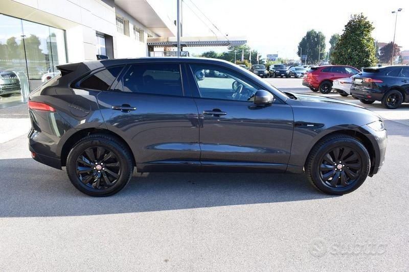 Usata Jaguar F-Pace R-Sport 180 CV (132 kW) 2018 Nero SUV