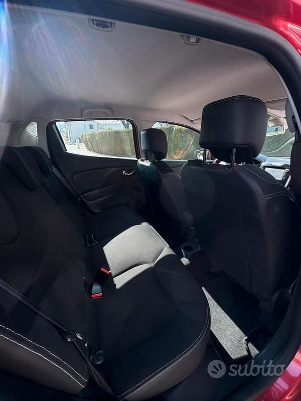 Usata Renault Clio IV 75 CV (55 kW) 2013 Rosso Berlina