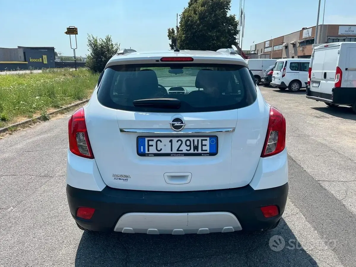 Usata Opel Mokka S 116 CV (85 kW) 2016 Bianco SUV