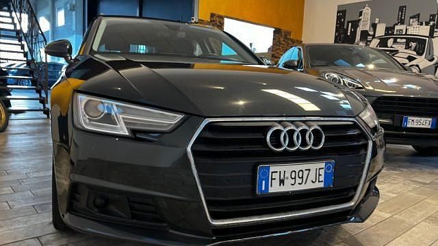 Usata Audi A4 Business 150 CV (110 kW) 2019 Antracite Station wagon