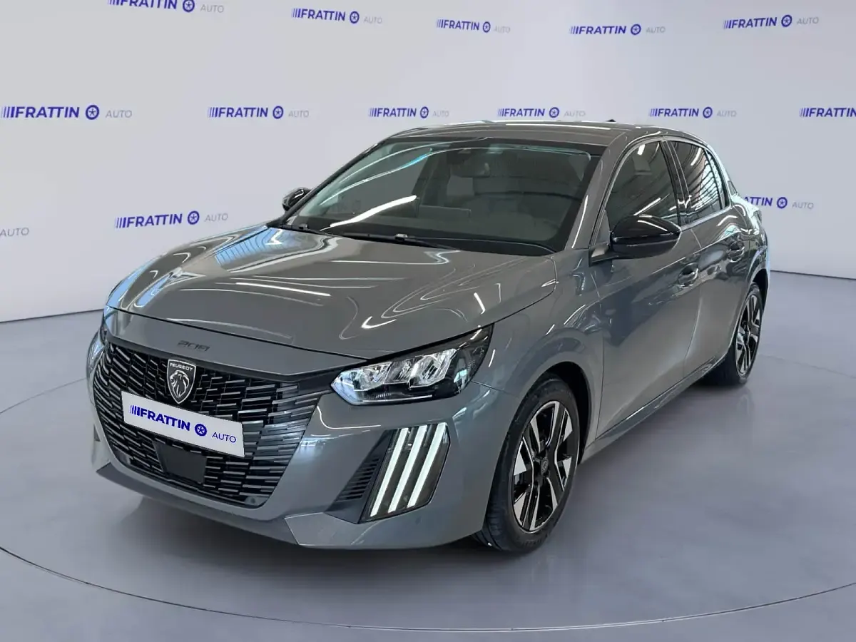 Usata Peugeot 208 Allure 101 CV (74 kW) 2023 Utilitaria