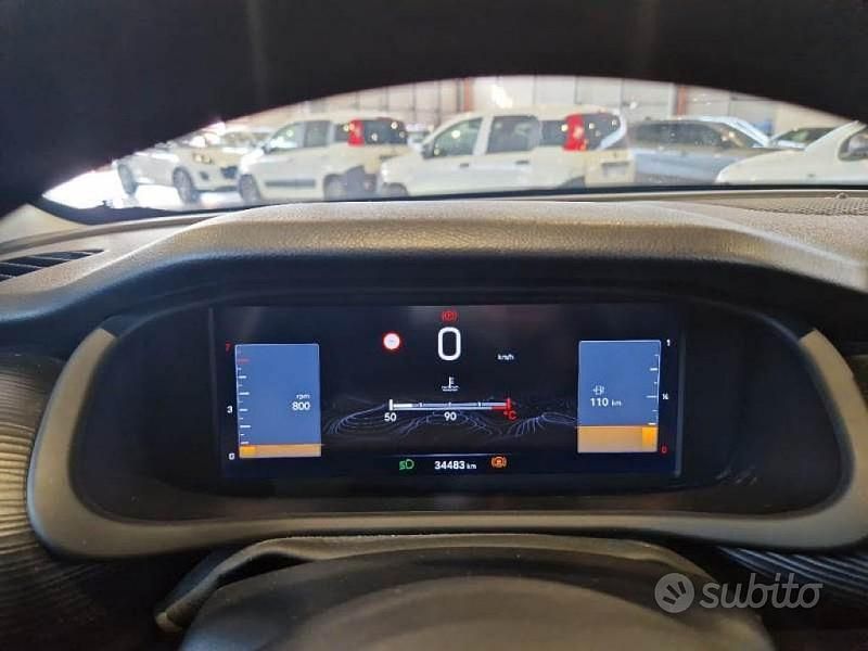 Usata Jeep Avenger Longitude 100 CV (73 kW) 2023 Nero SUV