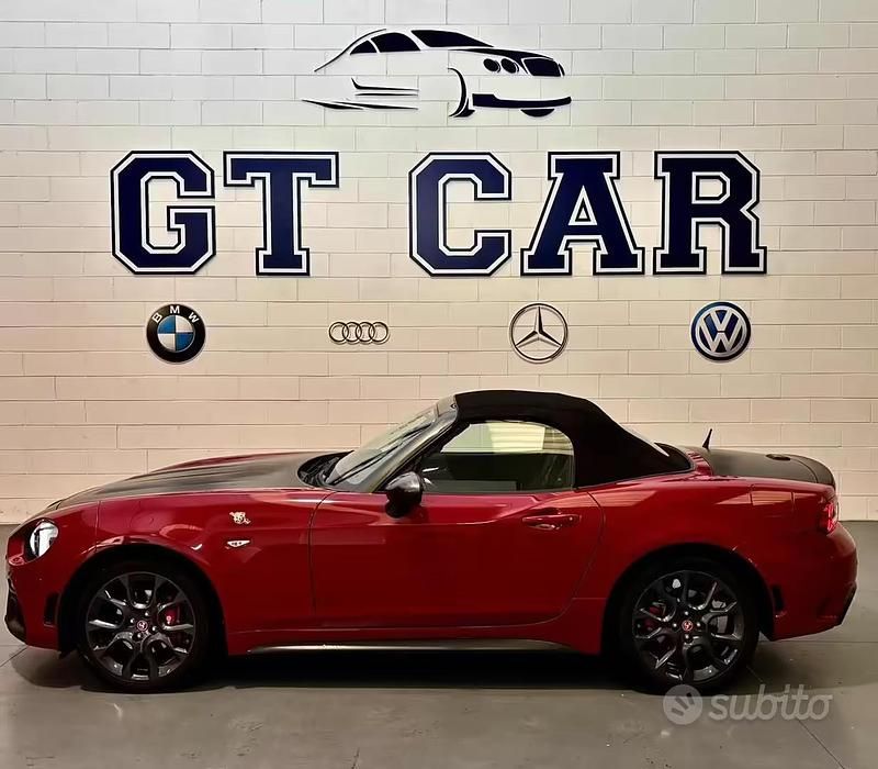 Usata Abarth 124 Spider 170 CV (125 kW) 2016 Rosso Cabrio