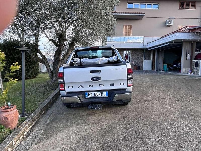 Usata Ford Ranger Limited 160 CV (117 kW) 2017 Pick-up