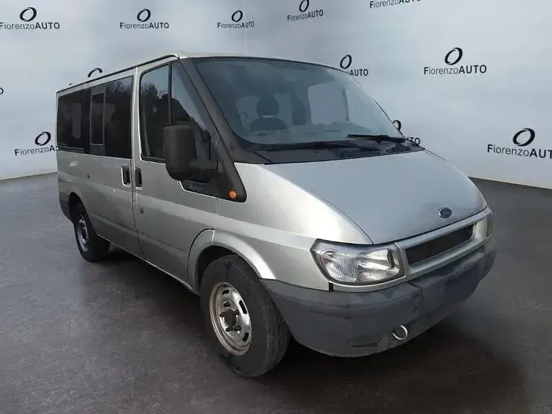 Usata Ford Transit 119 CV (87 kW) 2001 Grigio