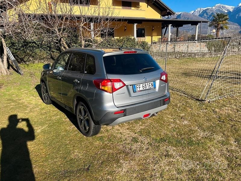 Usata Suzuki Vitara 2016 Grigio SUV