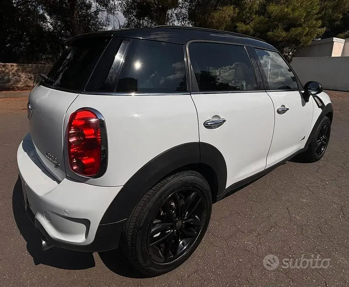 Usata Mini Cooper SD Countryman 143 CV (105 kW) 2011 Bianco SUV