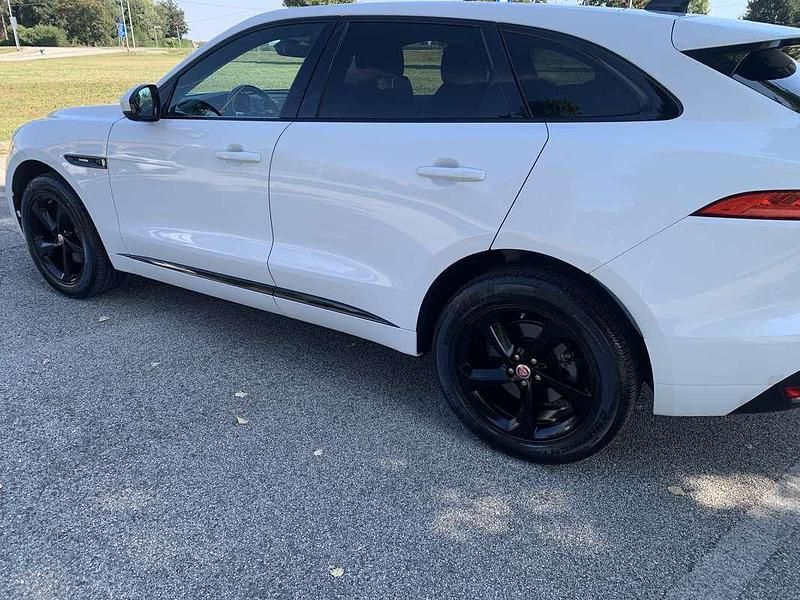 Usata Jaguar F-Pace R-Sport 179 CV (131 kW) 2020 Bianco SUV