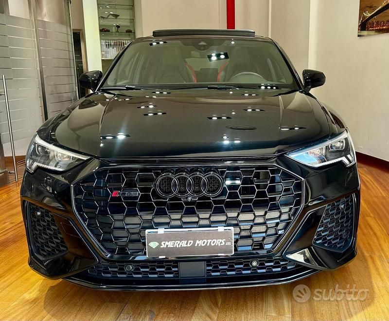 Usata Audi RS Q3 Ambiente 400 CV (294 kW) 2019 Nero SUV