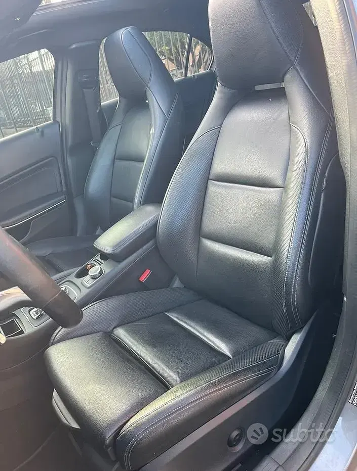 Usata Mercedes A45 AMG AMG 381 CV (280 kW) 2017 Grigio Utilitaria