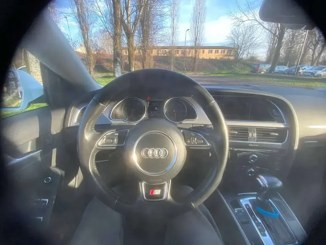 Usata Audi A5 Sportback Ambiente 170 CV (125 kW) 2013 Bianco Utilitaria