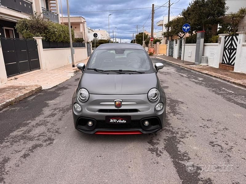 Usata Fiat 500 Abarth 165 CV (121 kW) 2019 Grigio Utilitaria
