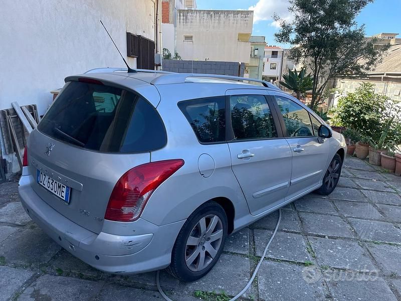 Usata Peugeot 308 95 CV (69 kW) 2009 Grigio Berlina
