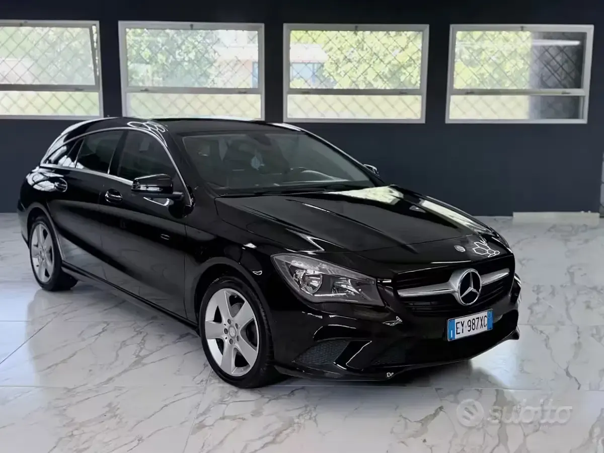 Usata Mercedes CLA200 Premium 136 CV (100 kW) 2015 Nero Coupé