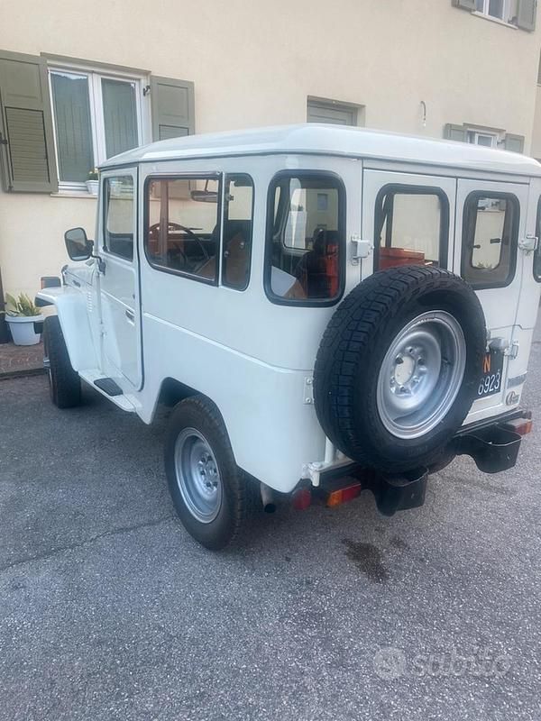 Usata Toyota Land Cruiser 1983 SUV