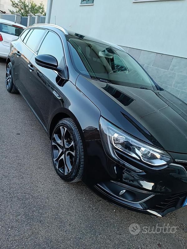 Usata Renault Mégane IV 110 CV (80 kW) 2017 Nero Station wagon