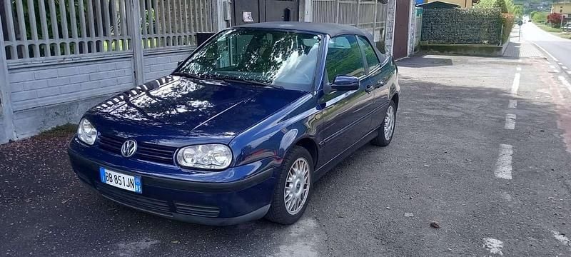 Usata VW Golf Cabriolet 101 CV (74 kW) 1999 Blu/azzurro Cabrio