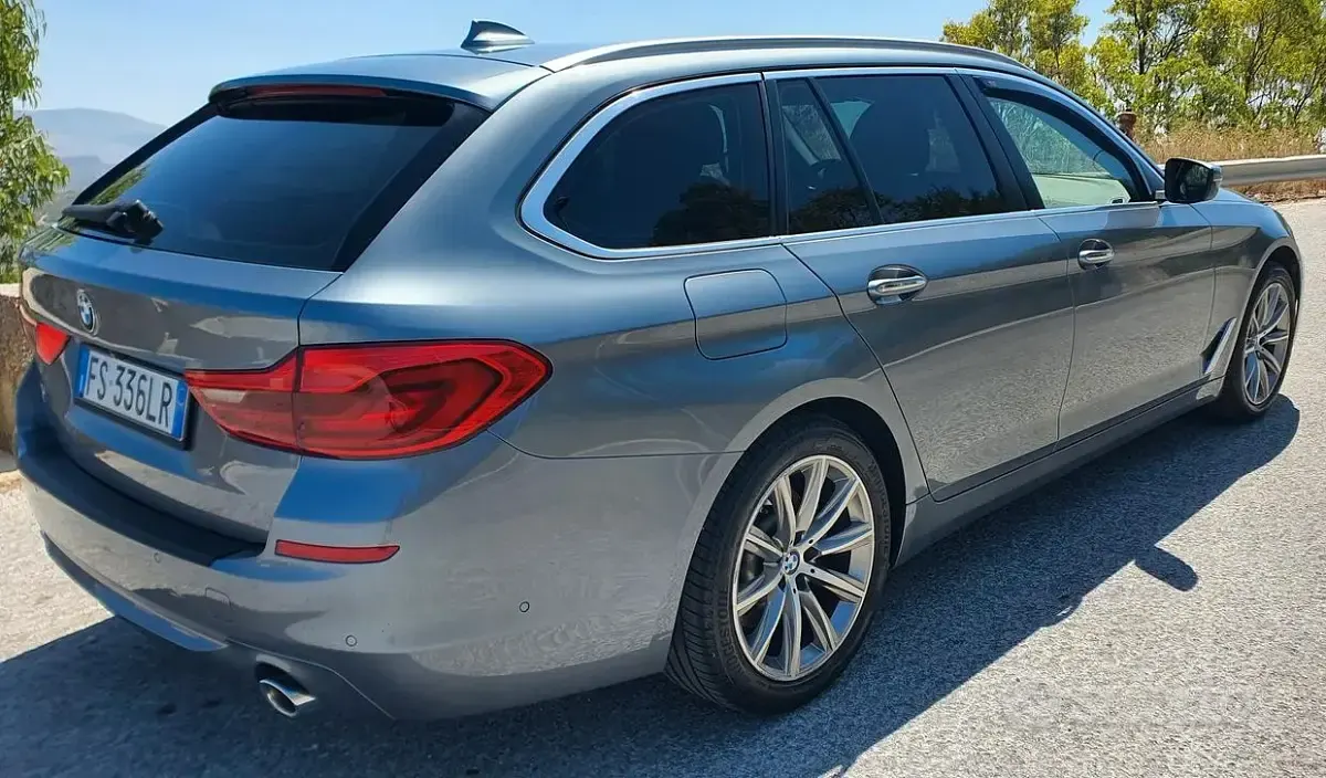 Usata BMW 520 Luxury Line 190 CV (139 kW) 2019 Station wagon