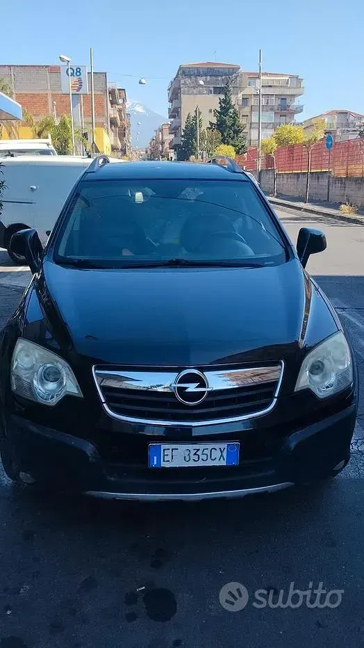 Usata Opel Antara 245 CV (180 kW) 2010 Nero SUV