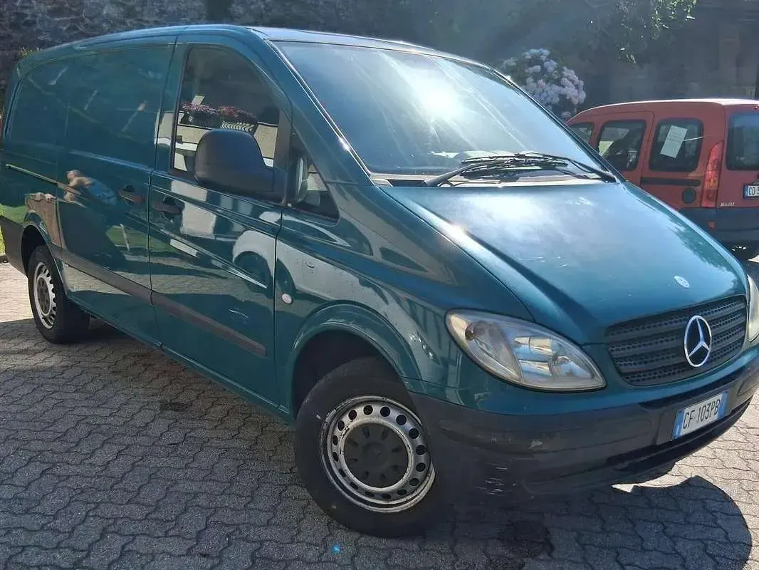Usata Mercedes Vito 88 CV (64 kW) 2004 Furgone