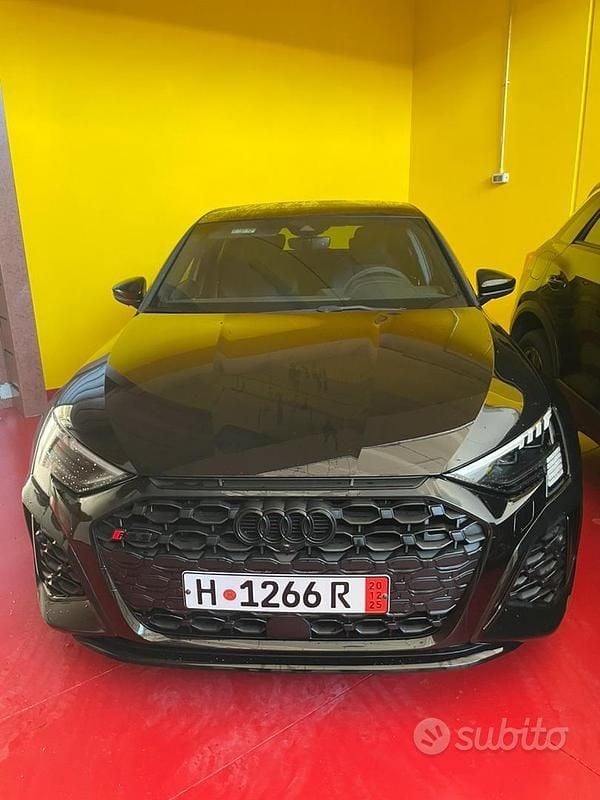 Usata Audi RS3 400 CV (294 kW) 2024 Nero Berlina
