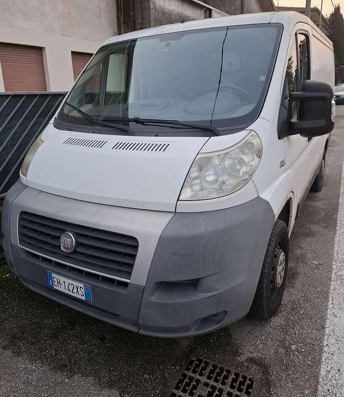Usata Fiat Ducato 101 CV (74 kW) 2011 Bianco Furgone