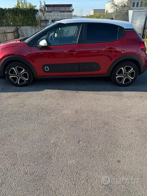 Usata Citroën C3 Shine 102 CV (75 kW) 2020 Rosso Utilitaria