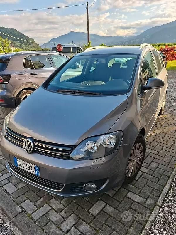 Usata VW Golf Plus Cross 115 CV (84 kW) 2012 Grigio Monovolume