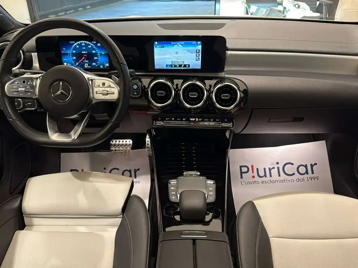 Begagnad Mercedes CLA200 Premium 150 HK (110 kW) 2022 Vit Kombi