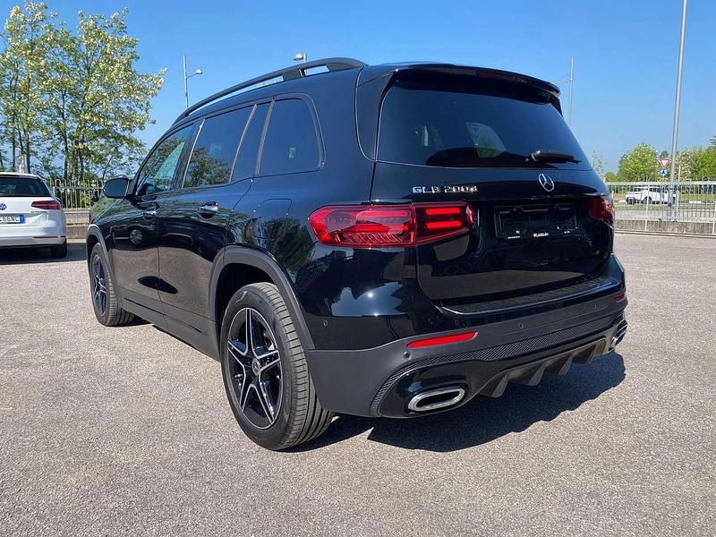 Usata Mercedes GLB200 AMG line 150 CV (110 kW) 2025 Nero SUV