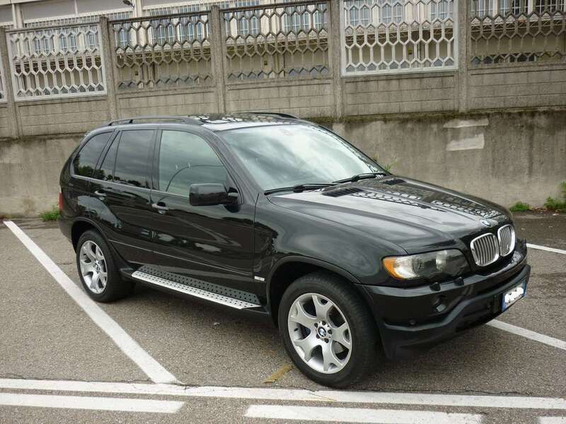 Usato 2002 BMW X5 4.4 Benzin 286 CV (13.500 €)