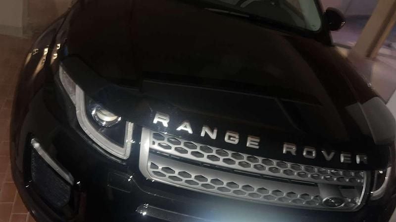 Usata Land Rover Range Rover evoque 150 CV (110 kW) 2018 Nero SUV